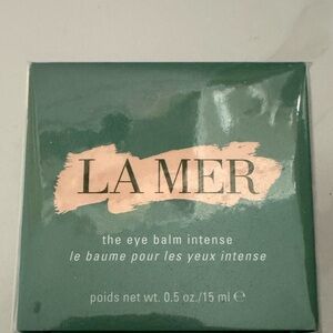 La Mer Eye Balm in White and Silver